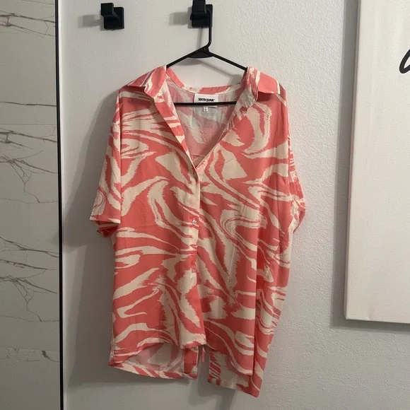 Pink Zebra-Print Button-Front Women’s Top - Picture 2 of 4